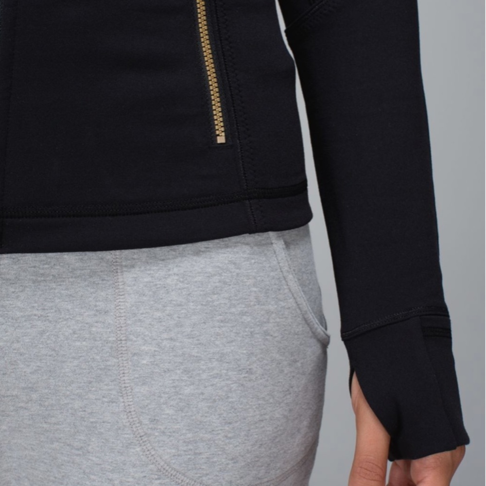 Lululemon Forme Jacket - Picture 7 of 14
